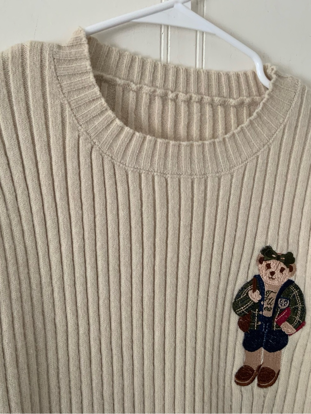 Ralph Lauren Cream Ribbed Crewneck Sweater with Polo Bear Accent and Black Trim - Picture 4 of 6